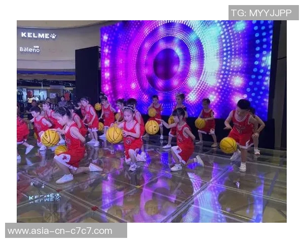 幼儿足球舞蹈大全让孩子在快乐中成长的多元运动体验与艺术表现 幼儿足球舞蹈大全让孩子在快乐中成长的多元运动体验与艺术表现